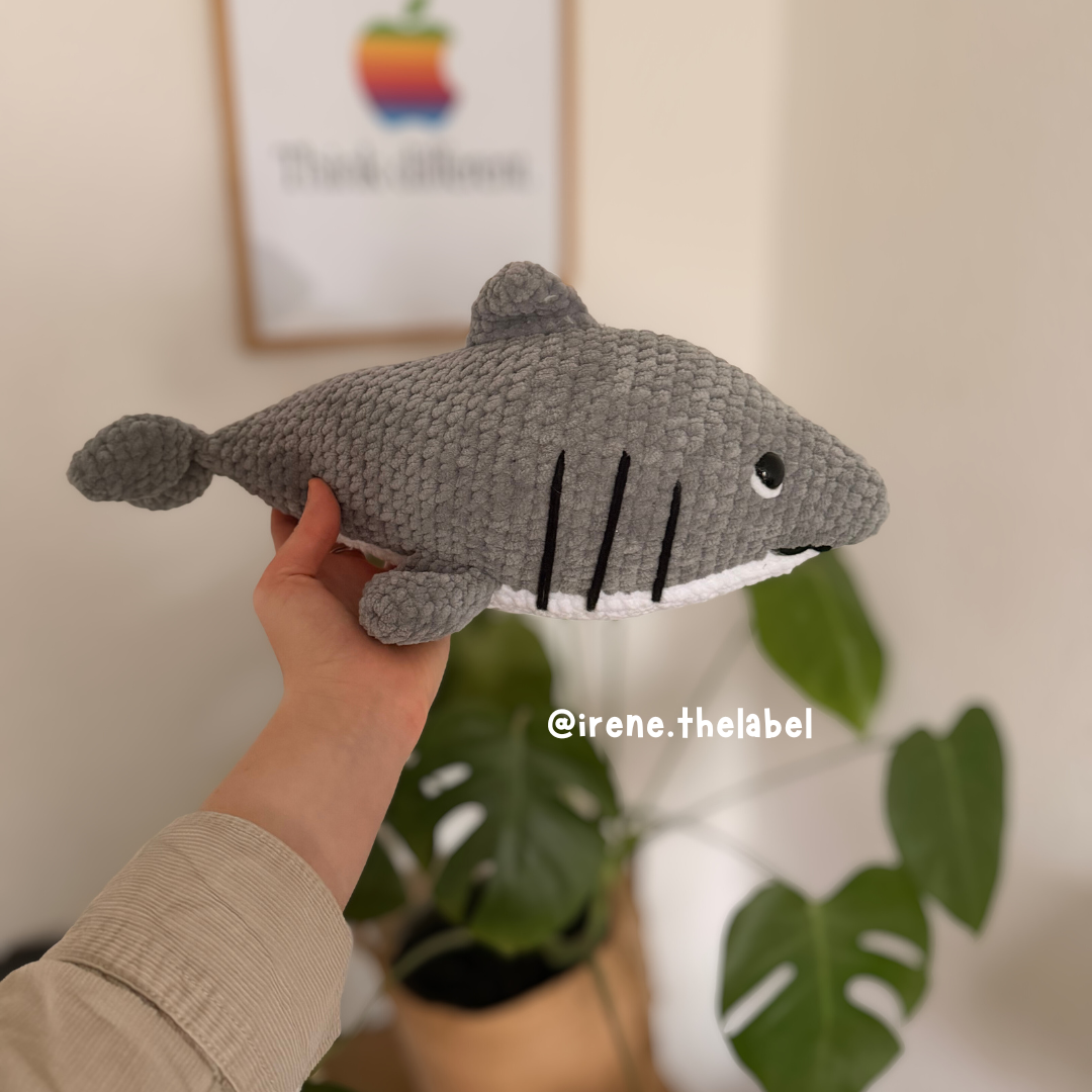 Plushie "Hai" 🦈