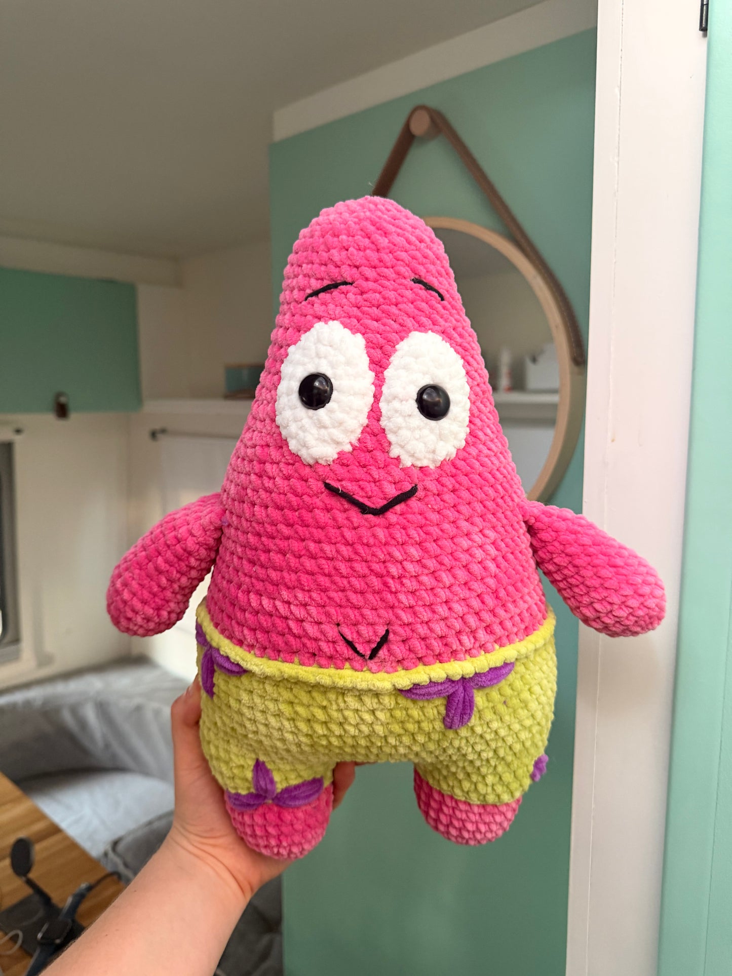 Plushie "Pink Friend" 🌸
